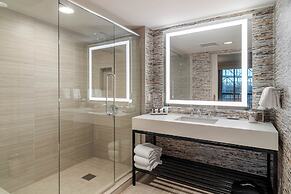 Omni Atlanta Hotel at Centennial Park