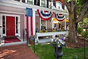 Concord's Colonial Inn