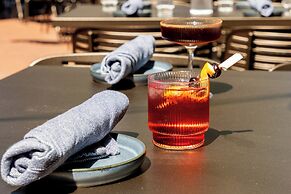 Crowne Plaza Cleveland at Playhouse Square by IHG