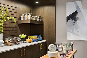 Crowne Plaza Cleveland at Playhouse Square by IHG