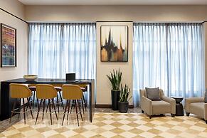 Crowne Plaza Cleveland at Playhouse Square by IHG