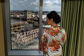 Crowne Plaza Cleveland at Playhouse Square by IHG