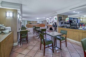 La Quinta Inn by Wyndham San Antonio I-35 N at Rittiman Rd