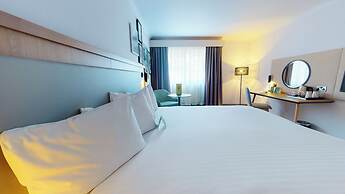 Holiday Inn Cambridge by IHG