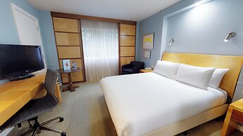 Holiday Inn Cambridge by IHG