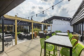 Holiday Inn Cambridge by IHG