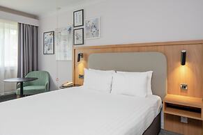 Holiday Inn Cambridge by IHG