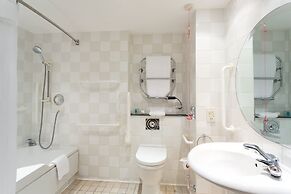 Holiday Inn Cambridge by IHG