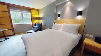 Holiday Inn Cambridge by IHG