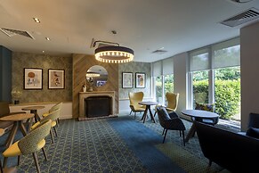 Holiday Inn Cambridge by IHG