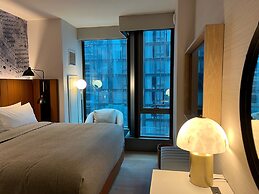 Tempo by Hilton New York Times Square