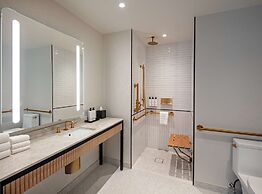 Tempo by Hilton New York Times Square