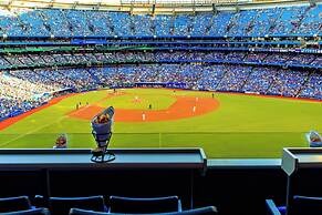 Toronto Marriott City Centre Hotel