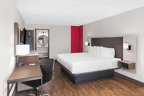 Ramada by Wyndham Bainbridge