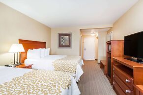 Days Inn by Wyndham Windsor Locks / Bradley Intl Airport