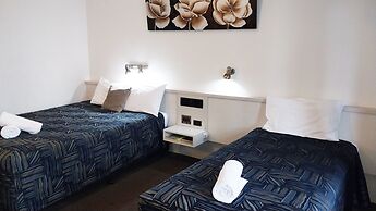 Miners Lodge Motor Inn