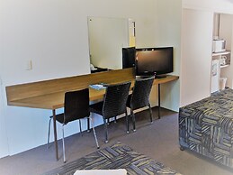 Miners Lodge Motor Inn