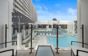 Hilton College Station & Conference Center
