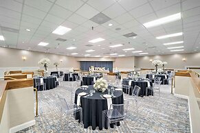 Hilton College Station & Conference Center