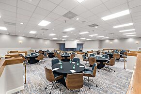 Hilton College Station & Conference Center