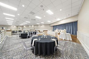 Hilton College Station & Conference Center