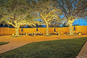 Hilton College Station & Conference Center