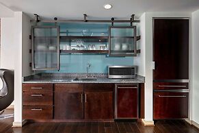 The Royal Sonesta Chicago Downtown