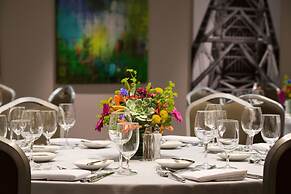 The Royal Sonesta Chicago Downtown