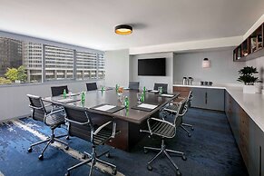 The Royal Sonesta Chicago Downtown