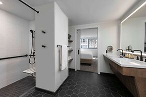 The Royal Sonesta Chicago Downtown