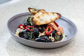 The Royal Sonesta Chicago Downtown