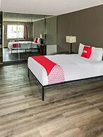 OYO Hotel Petersburg VA I-95 & E Washington St