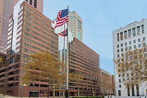 DoubleTree Suites by Hilton Hotel Columbus Downtown
