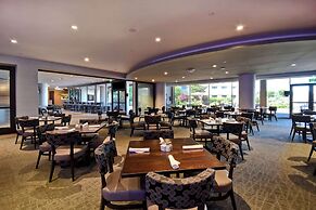 DoubleTree by Hilton Hotel Pleasanton at the Club