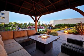 DoubleTree by Hilton Hotel Pleasanton at the Club