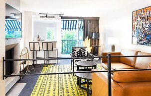 Montrose at Beverly Hills
