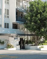 Montrose at Beverly Hills