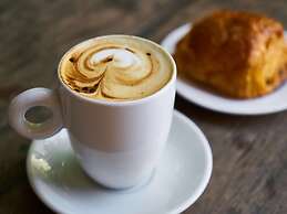 Sofitel LA at Beverly Hills