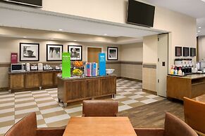 Hampton Inn & Suites Clayton/St. Louis-Galleria Area