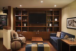 Four Points By Sheraton Gatineau-Ottawa