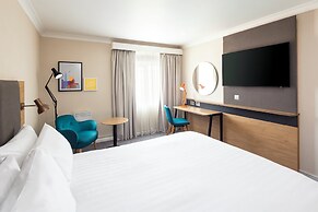 Holiday Inn Reading South M4 Jct11 by IHG