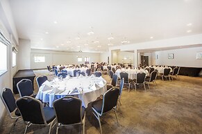 Holiday Inn Reading South M4 Jct11 by IHG