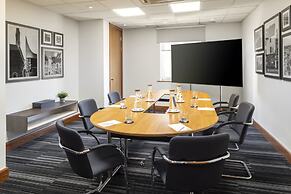 Holiday Inn Reading South M4 Jct11 by IHG