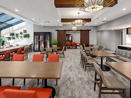 Hilton Chicago/Oak Lawn