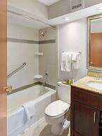 Hilton Chicago/Oak Lawn