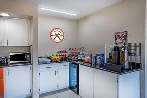 Howard Johnson by Wyndham Vero Beach/I-95