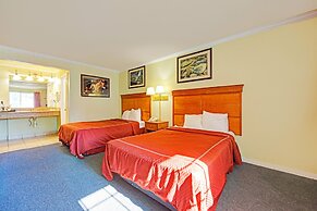 Capital O Stevenson Inn Riverside