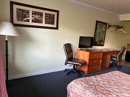 Capital O Stevenson Inn Riverside