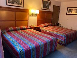 Capital O Stevenson Inn Riverside