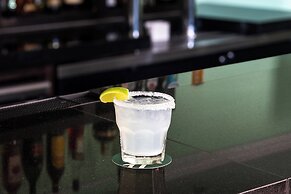 Holiday Inn Hotel & Suites San Mateo-San Francisco SFO by IHG